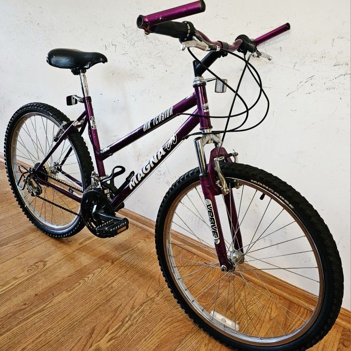 18 Speed Verve Air Tension 26" all Terrain Bike With Suspension