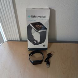 Fitbit Versa Lite Edition 