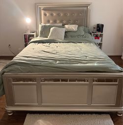 Queen Grey/Diamond size bed frame
