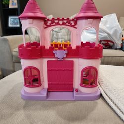 Toy Castle Little People