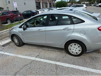 2014 Ford fiesta