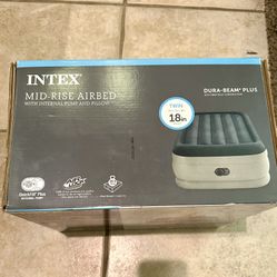 Intex  Twin mid-Rise airbed With Pump. New, Unopened