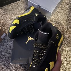 Jordan Thunder 14s Size 11🔥