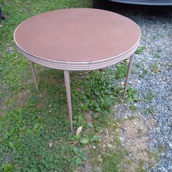 Round Table. Is The Durham Line Fr.Muncie Indiana. 150 Or Best Offer. Square One In Great Shape 45.00 For It. I'll Take. 170. For Both Or Good Offer