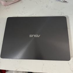 Asus Laptop Like New 