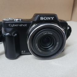 Sony Cyber Shot DSC-H3 Digital Camera