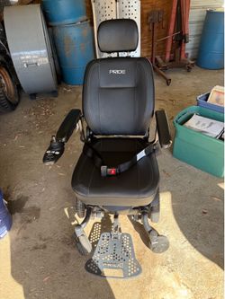 Electric mobile chair