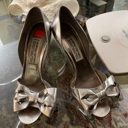 Silver Bow Tie Andrea Carrano Heels