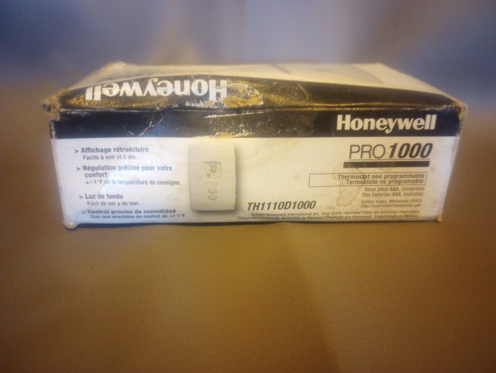 Honeywell Pro1000 Thermostat 