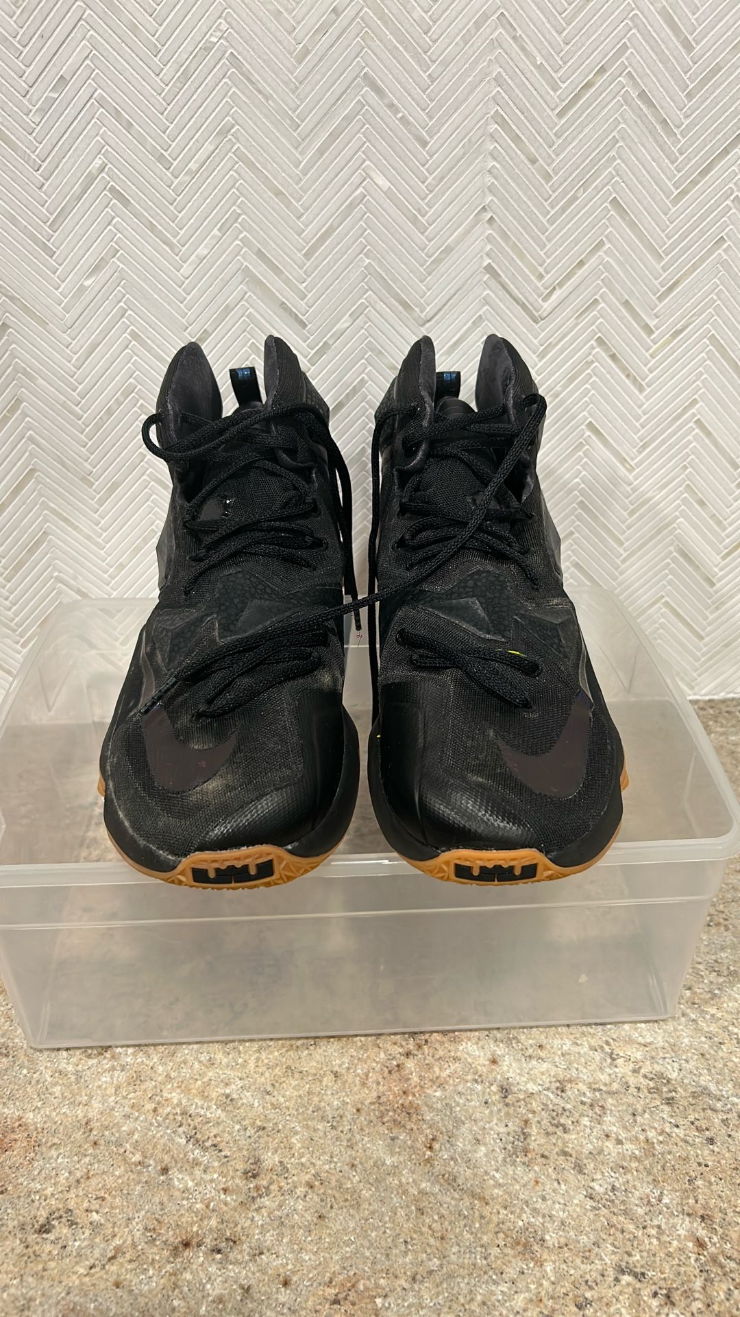 Nike LeBron 12 Basketball Shoes – Men’s 11.5 – Great Condition