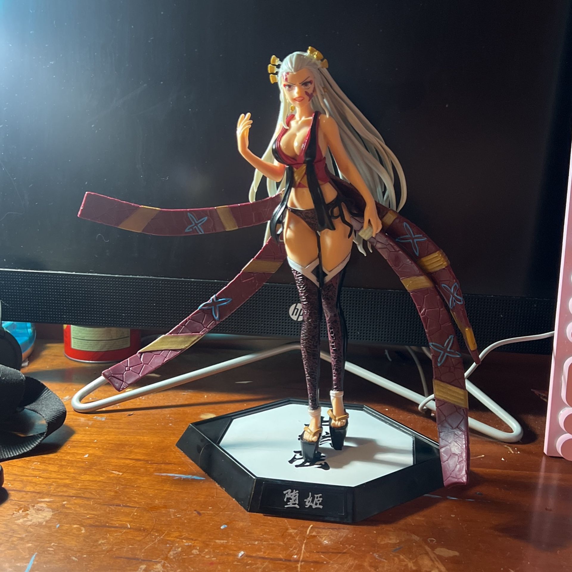 Demon Slayer Daki Figure