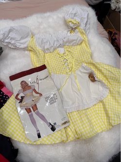 Goldilocks plus size dress
