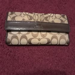 Coach Checkbook Wallet