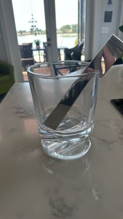 Ice bucket glass