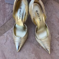 Gold Hi Heels 