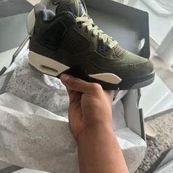 Jordan 4 Retro SE Craft