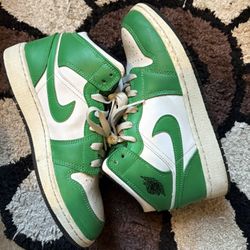 Jordan 1 Mid Green