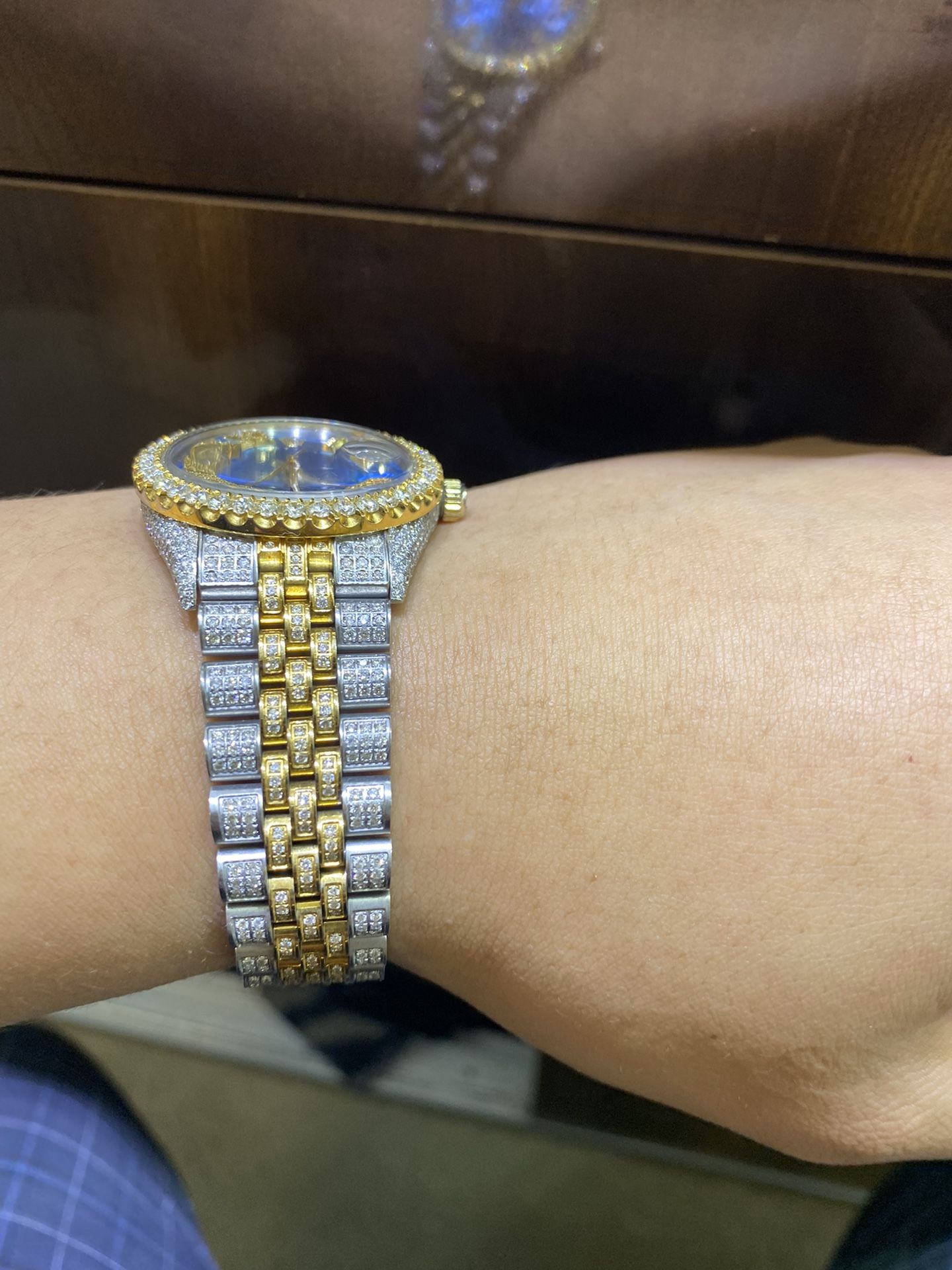 36MM 7 Carats Of Vs Quality Diamonds Rolex “Rolex Certificate On Hand And Box”