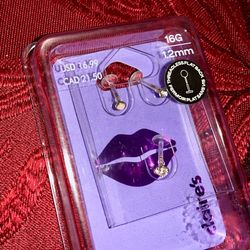 Claire’s 16G  1.2mm Threadless Flatback Lip Piercing Studs