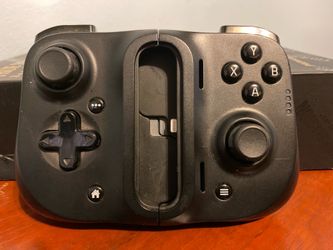 Mobile Gaming Controller