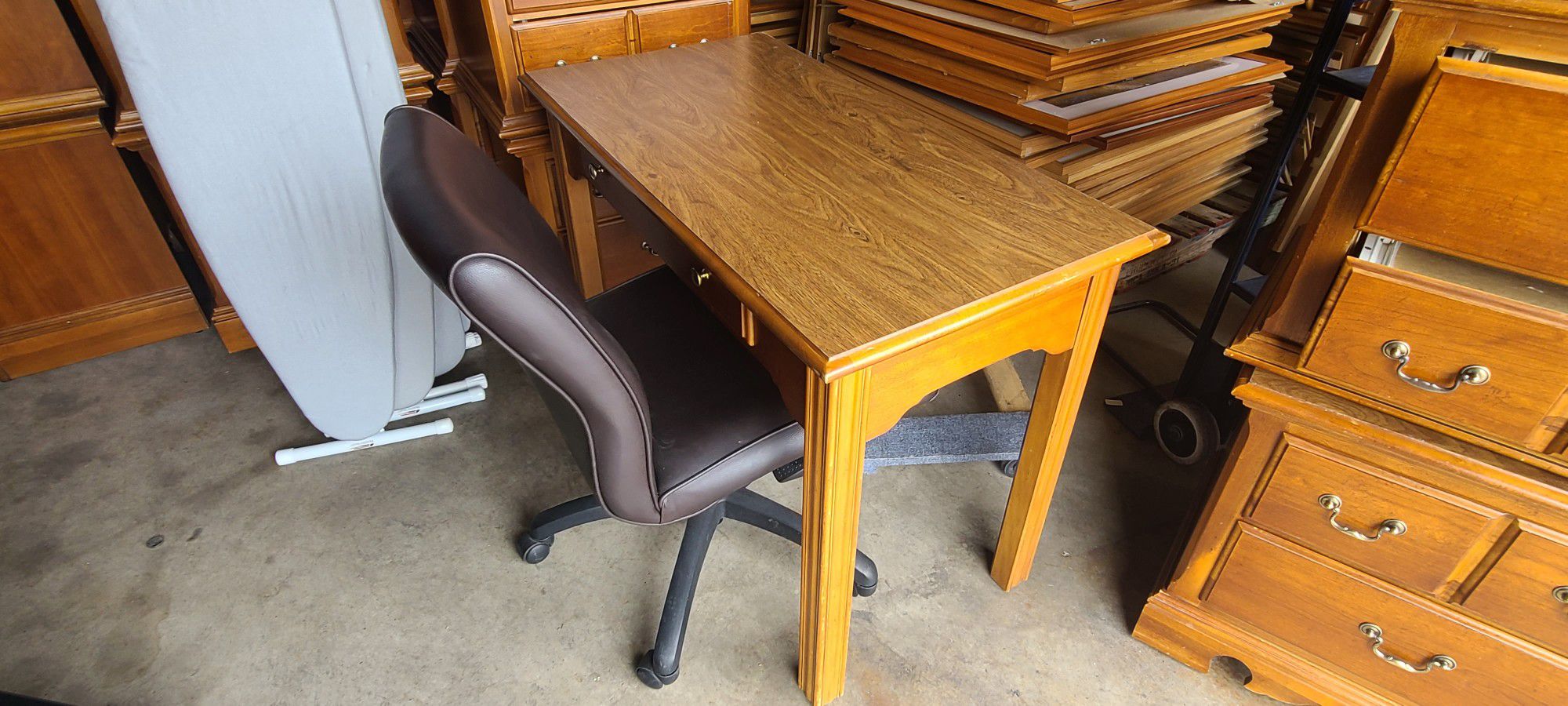Desk With Office Chair!!