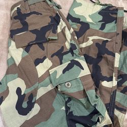 Camouflage army cargo pants