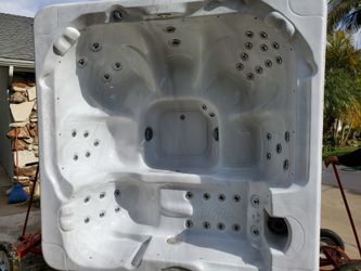 Spa Calspas with lights