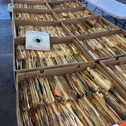 Over 4500 45’s Vinyl 