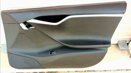 Tesla Model S front passenger side door panel