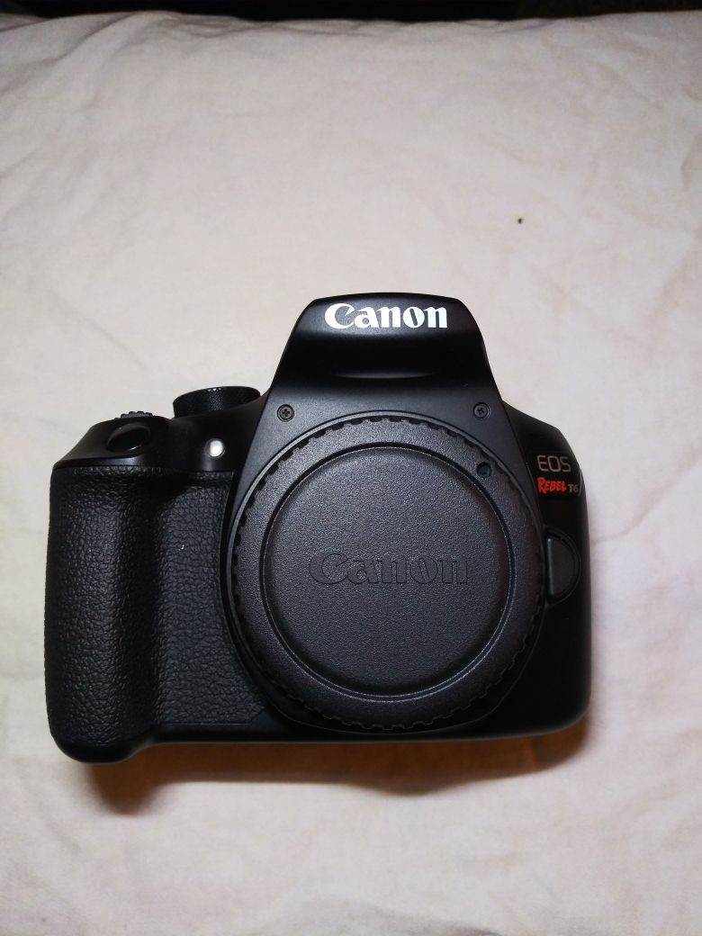 Canon T6/1300D dslr