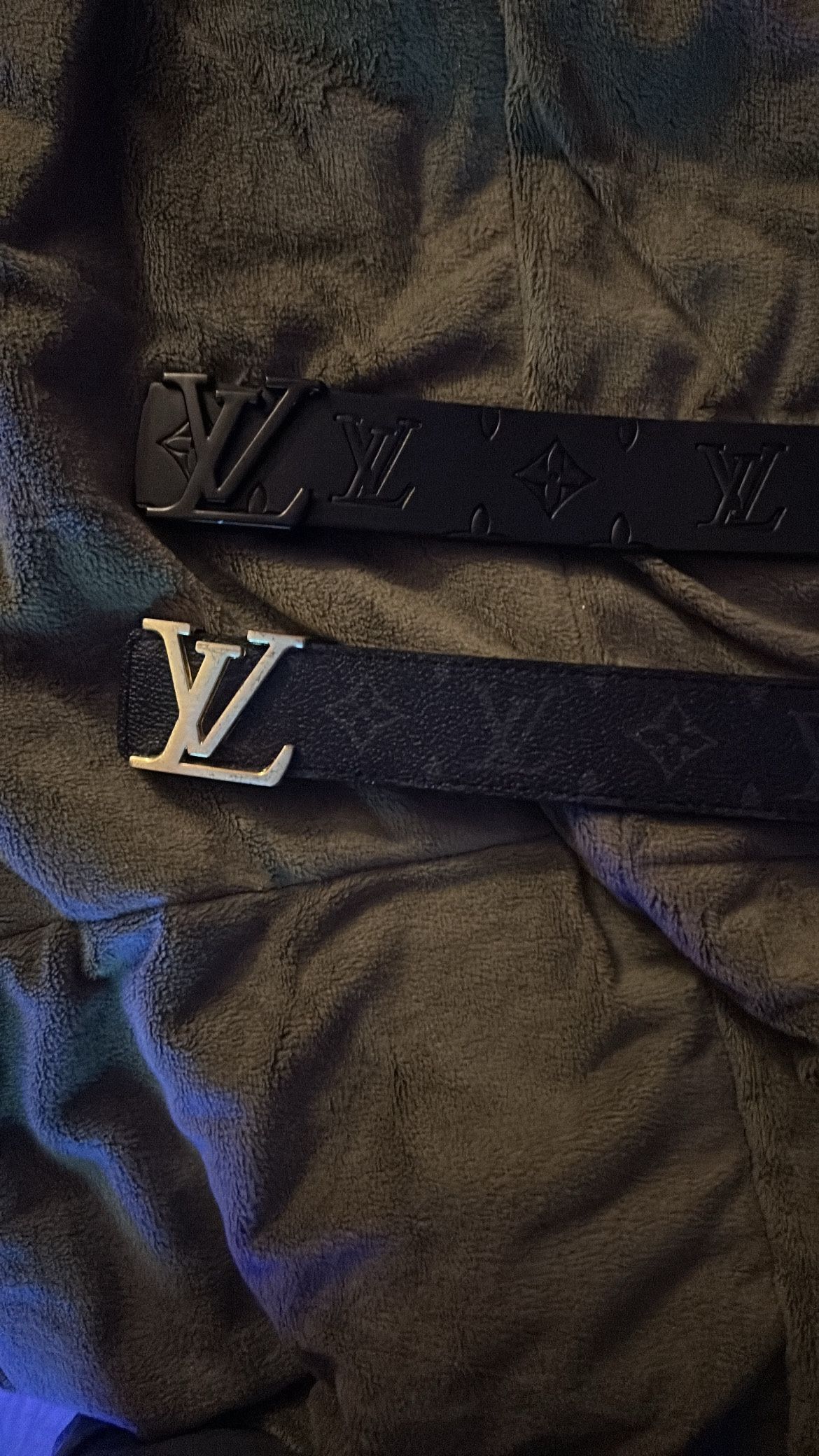 LV Belt Lightly Worn LV BELTS FOR SALE 🔥 Real leather, DM me