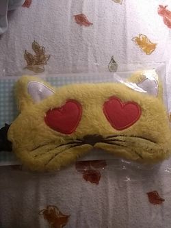 Sleeping eye cover