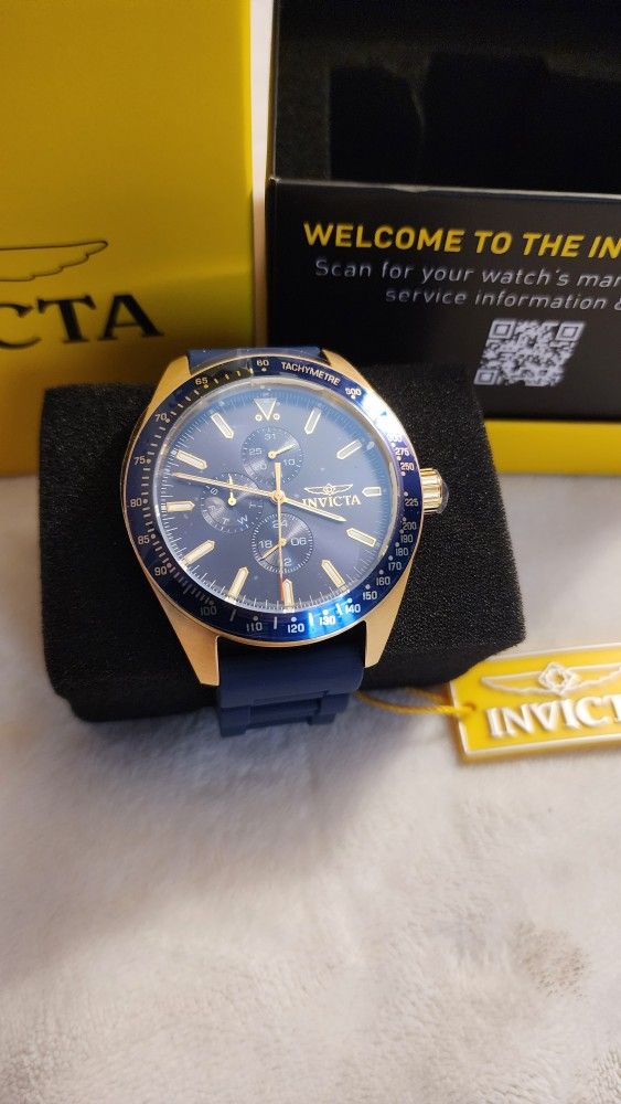Aviator Silicone Strap Watch, 45mm
