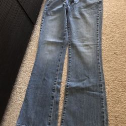Levi’s 515 Super Low Cut Bootcut Jeans Sz 11