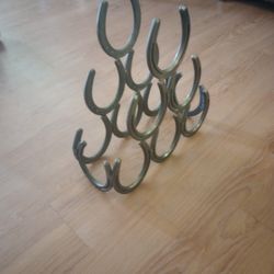 Horseshoe Wine Rack
