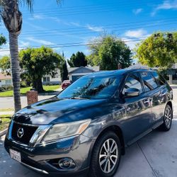 2014 Nissan Pathfinder