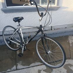 Men's 700c Trek 7000 Multitrack Hybrid Bike 