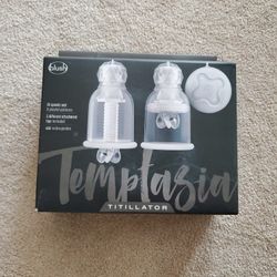 Blush Temptasia Titillator New Condition 