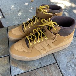Boots Adidas Men’s Ankle size 10 1/2 $25