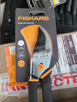 Pruner scissors