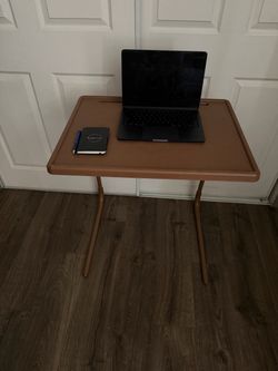 Folding travel table lap top