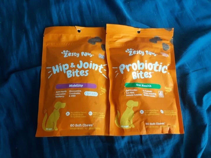 Zesty Paws Hip & Joint/Gut Health (Combo) - Duck/Pumpkin Flavor 60/60ct.