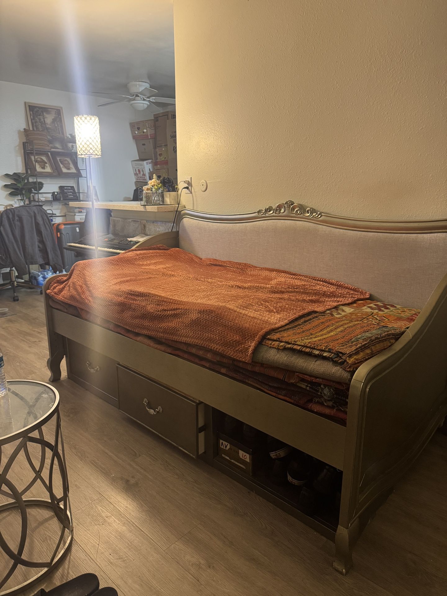 Silver/Grey Daybed Twin Size
