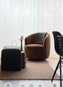 Swivel Barrel Accent Chair