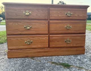 6-Drawer Oak Wood Dresser with Brass Handles