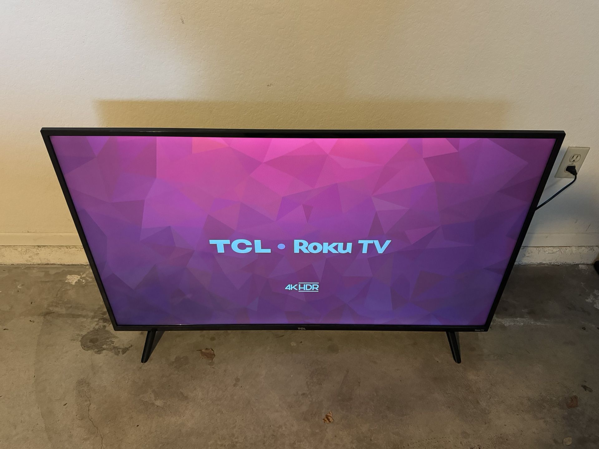 50 Inch TCL Roku TV
