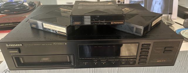 VINTAGE PIONEER 6-DISC CD CHANGER