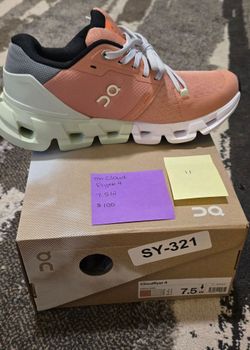 On Cloudflyer 4 Women's Running Shoes