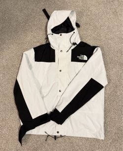 THENORTHFACE RAIN JACKET