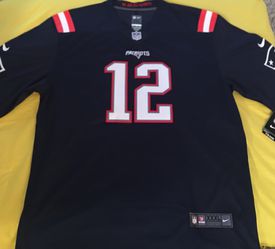 Brady Patriots football jersey brand new 3XL $35